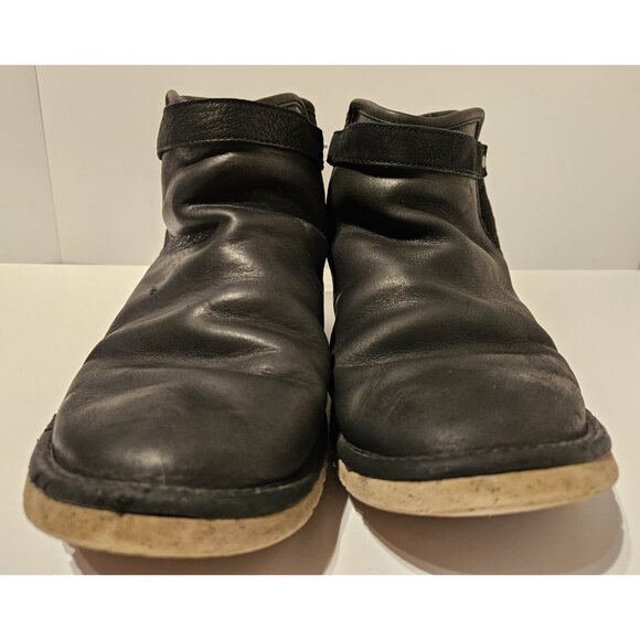 UGG RELLA Women's Black leather ANKLE SNOW boots Sz 10 us Sheepskin - Picture 3 of 10